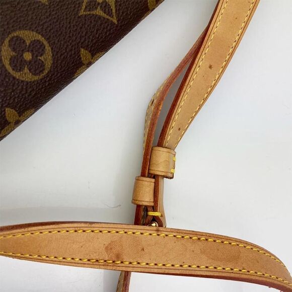 Louis Vuitton Musette Tango Short Monogram Shoulder Bag - Picture 6 of 6